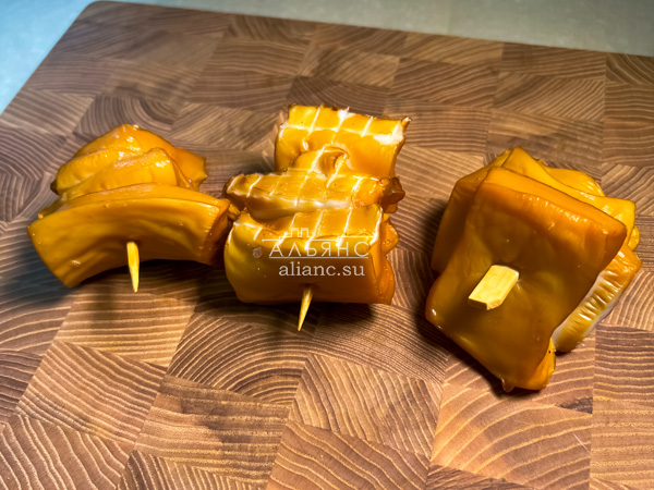 Шашлычок из кальмара х/к в Благовещенске