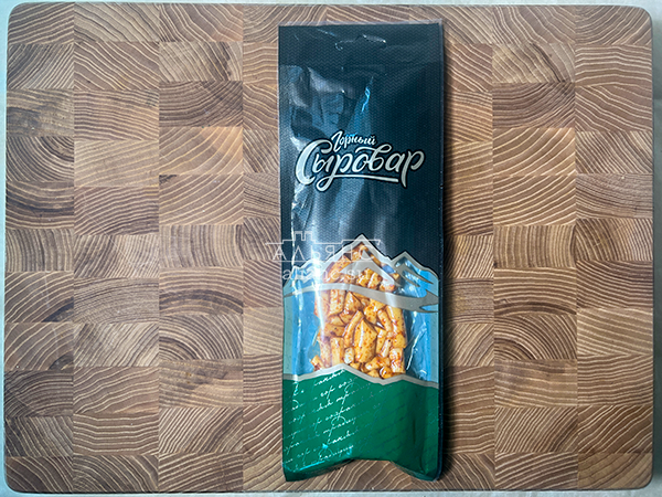 Сыр 60 гр ГОРНЫЙ СЫРОВАР (Бочонок копчёный с аджикой) в Благовещенске