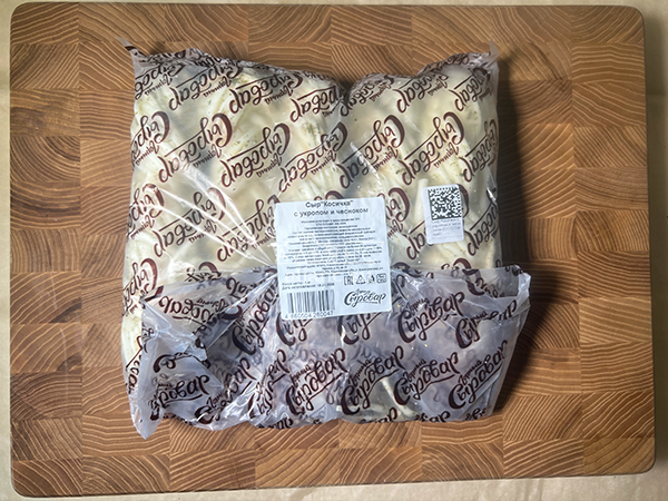 Сыр 1 кг ГОРНЫЙ СЫРОВАР (Косичка с укропом и чесноком) в Благовещенске